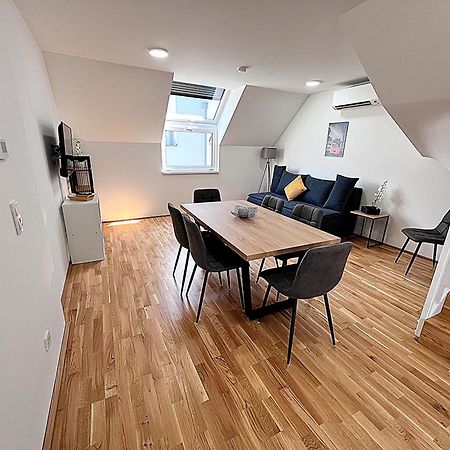 Modern, New, Next To Metro - Gg13 Apartments Vienna Luaran gambar