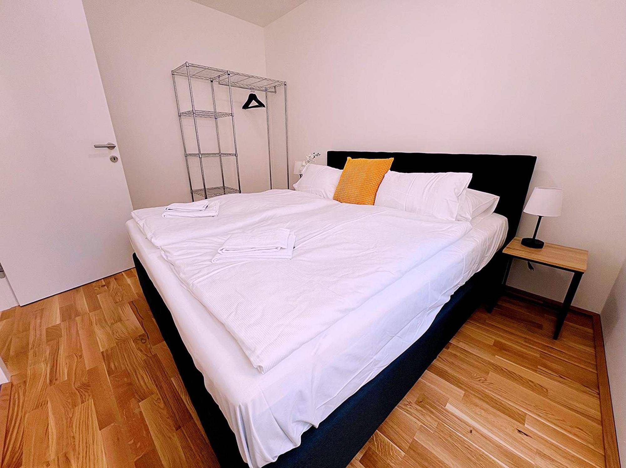 Modern, New, Next To Metro - Gg13 Apartments Vienna Luaran gambar